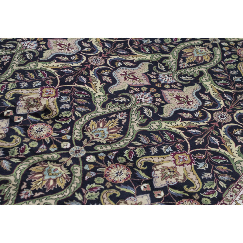 Tapis noir et ivoire de haute qualité noué à la main