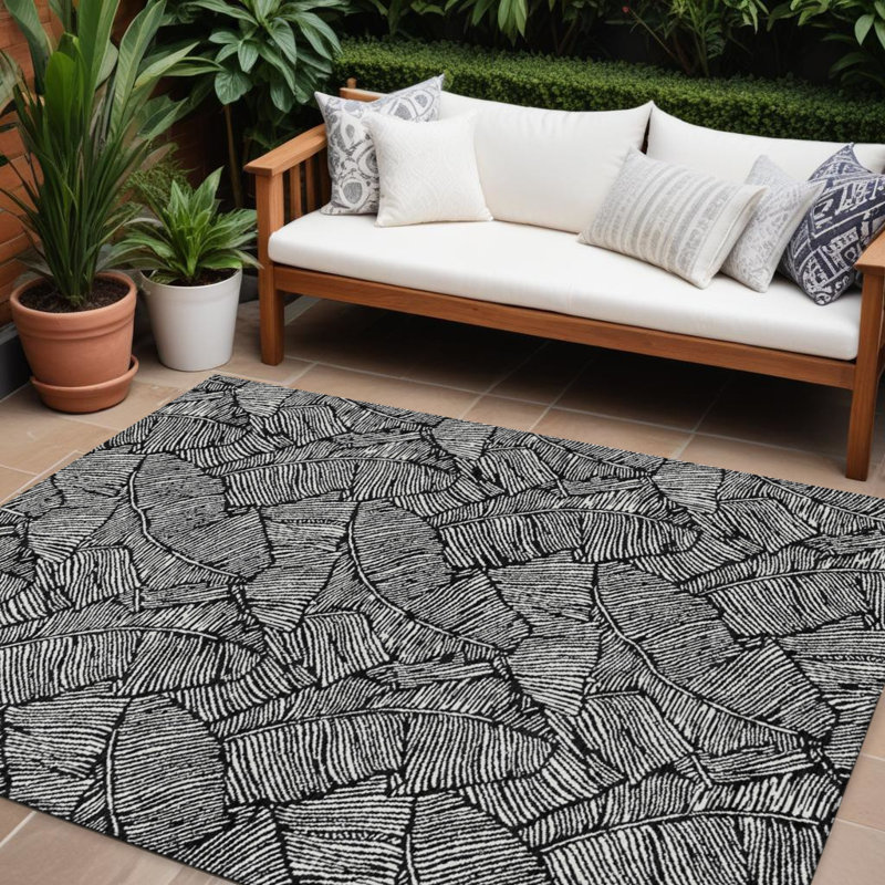 Tapis extérieur lavable floral noir et ivoire 10 pi x 14 pi