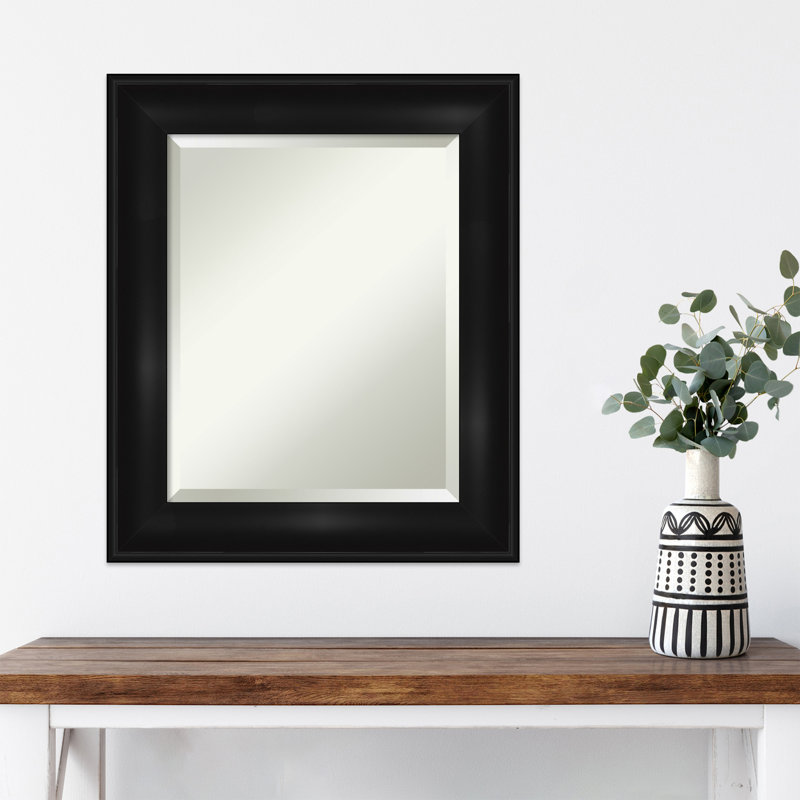 Miroir d'appoint mural au fini patiné Ellenberger, 25,75 po x 21,75 po