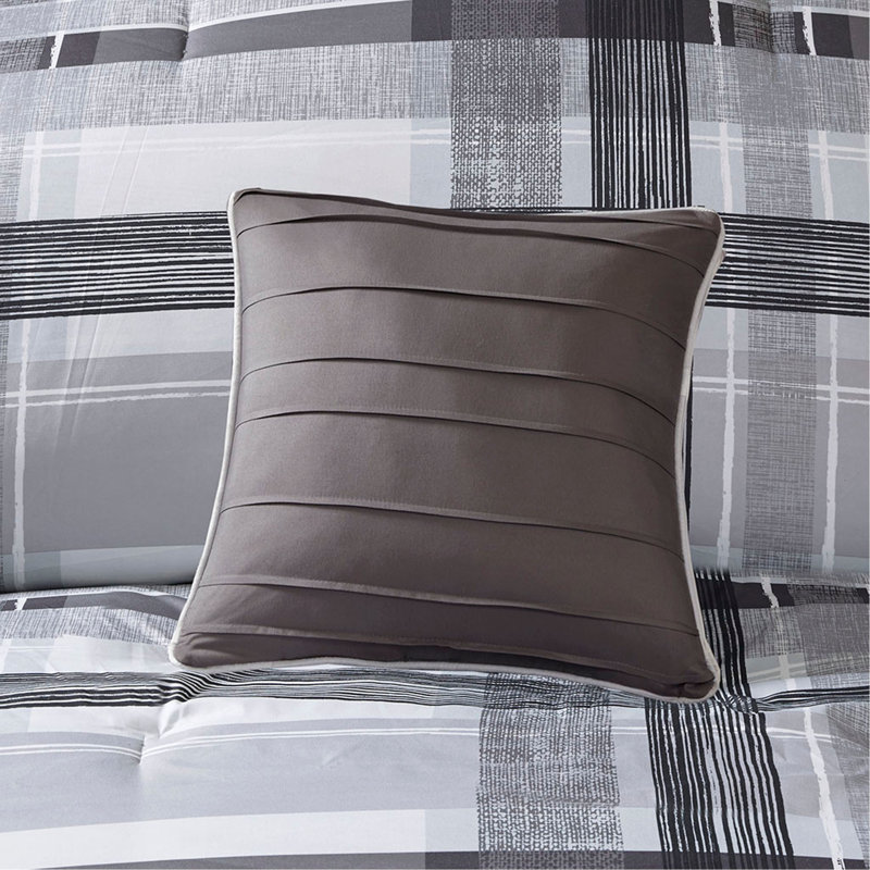 Twin/Twin XL Plaid Comforter Set, Twin Comforter + 3 Additional Pieces
