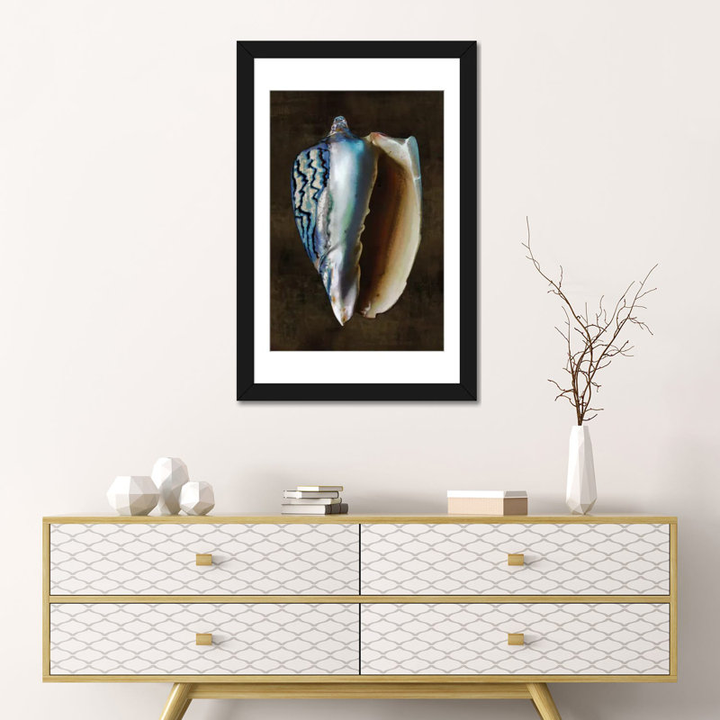 «Ocean Treasure I», impression sur toile, H 24 po x l 16 po x P 1 po, Papier d'art encadré noir, Blanc
