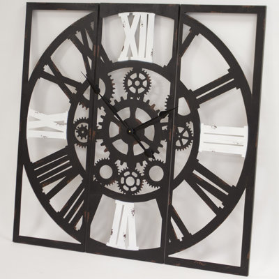 Alminus Metal Wall Clock