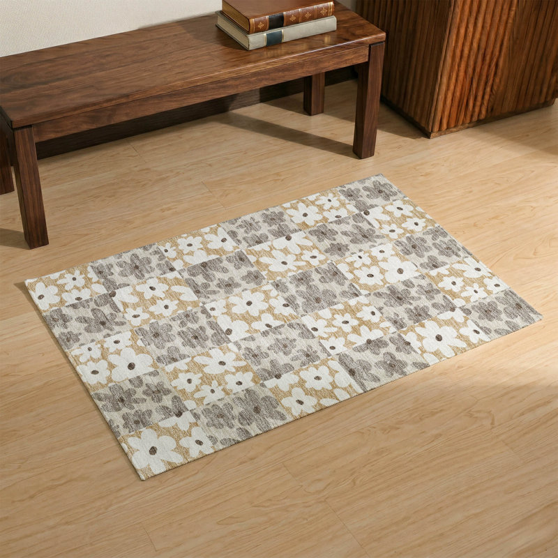 Tapis floral lavable à la machine de qualité supérieure Mayfield AMF2476, Beige, 1'8" x 2'6"