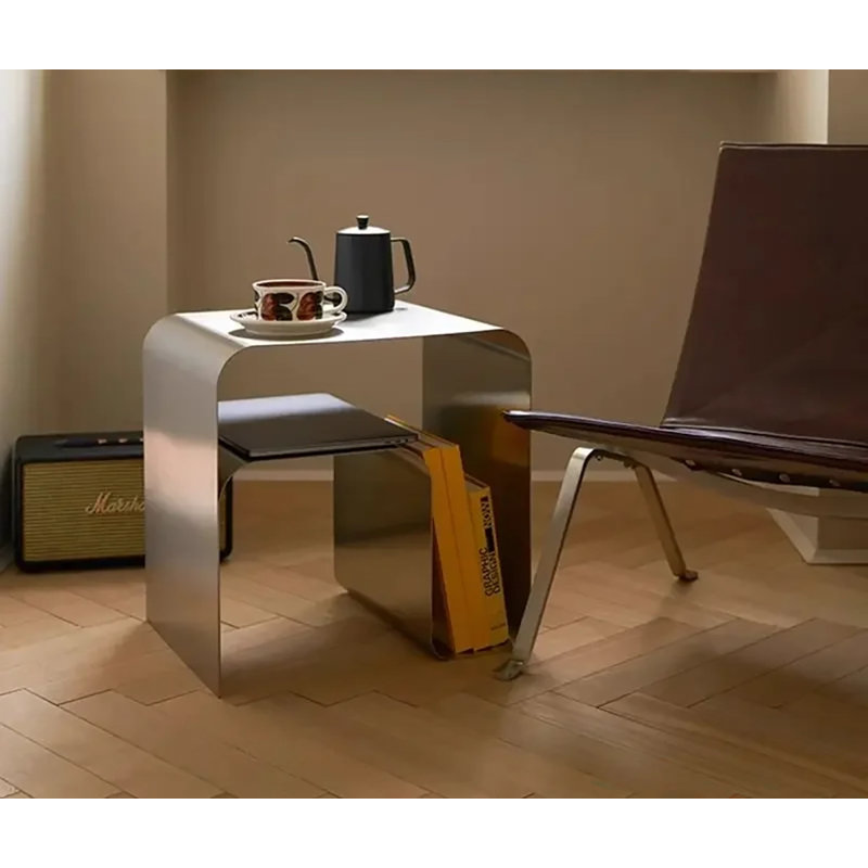 Table de chevet antique en acier inoxydable minimaliste