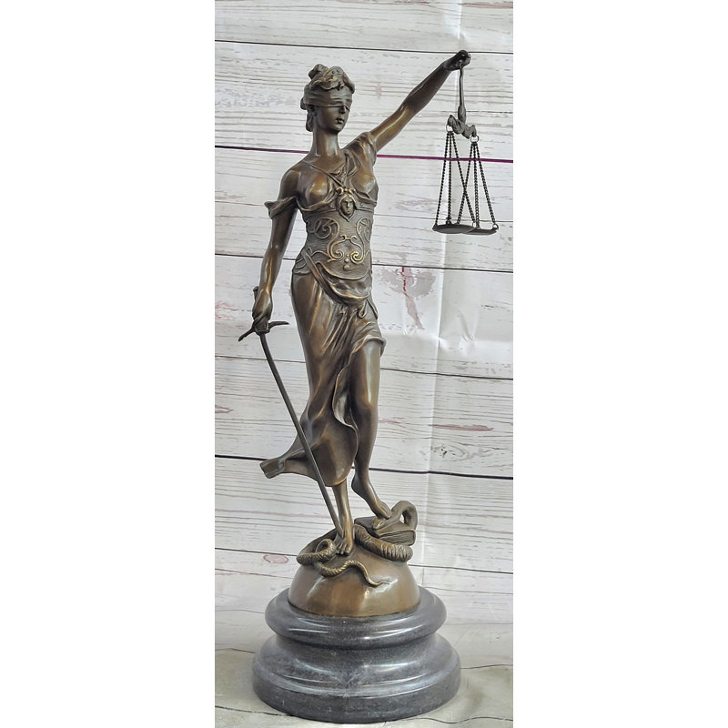 Figurines et sculptures