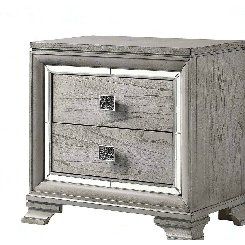 1pièce de table de bout à 2 tiroirs de rangement à finition gris clair et brun avec de beaux meubles de chambre à coucher en bois massif