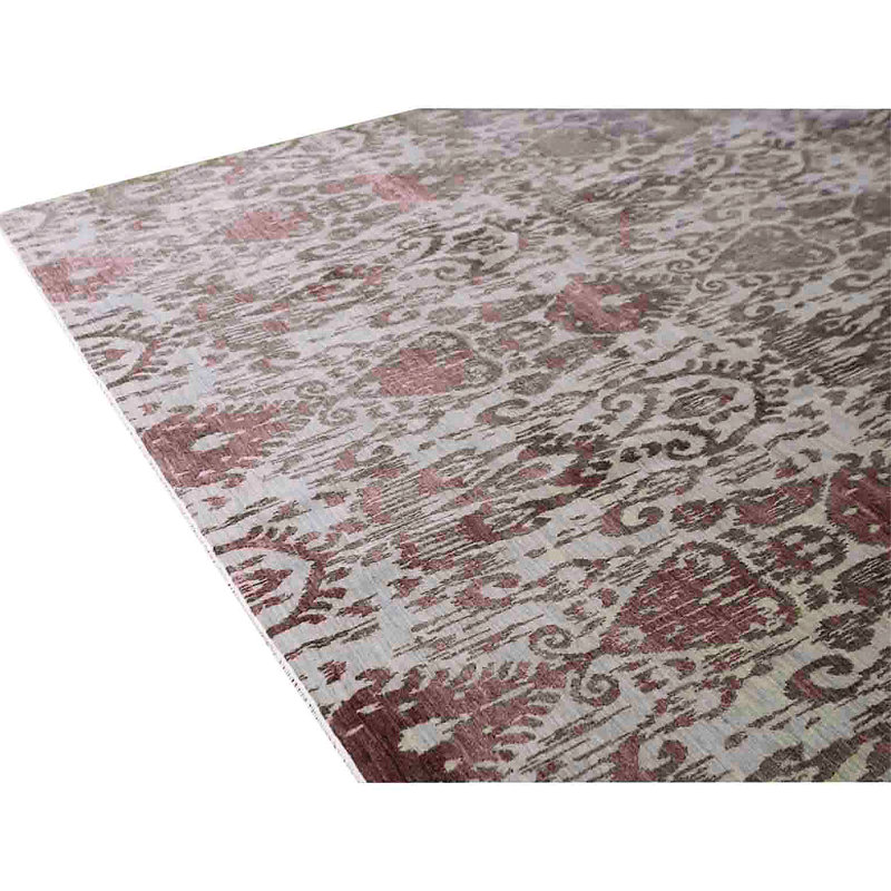 Hand Knotted Area Rug in Multi