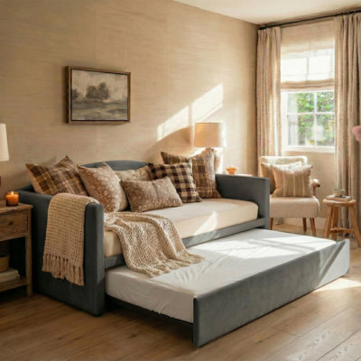 Upholstered Daybed With Trundle – Slat Support