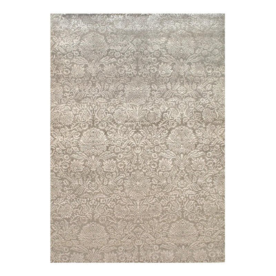 Wardine Damash Area Rug in Olive