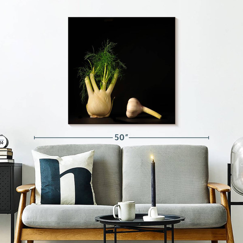 Harnek Garlic And Fennel, 30" H x 30" W