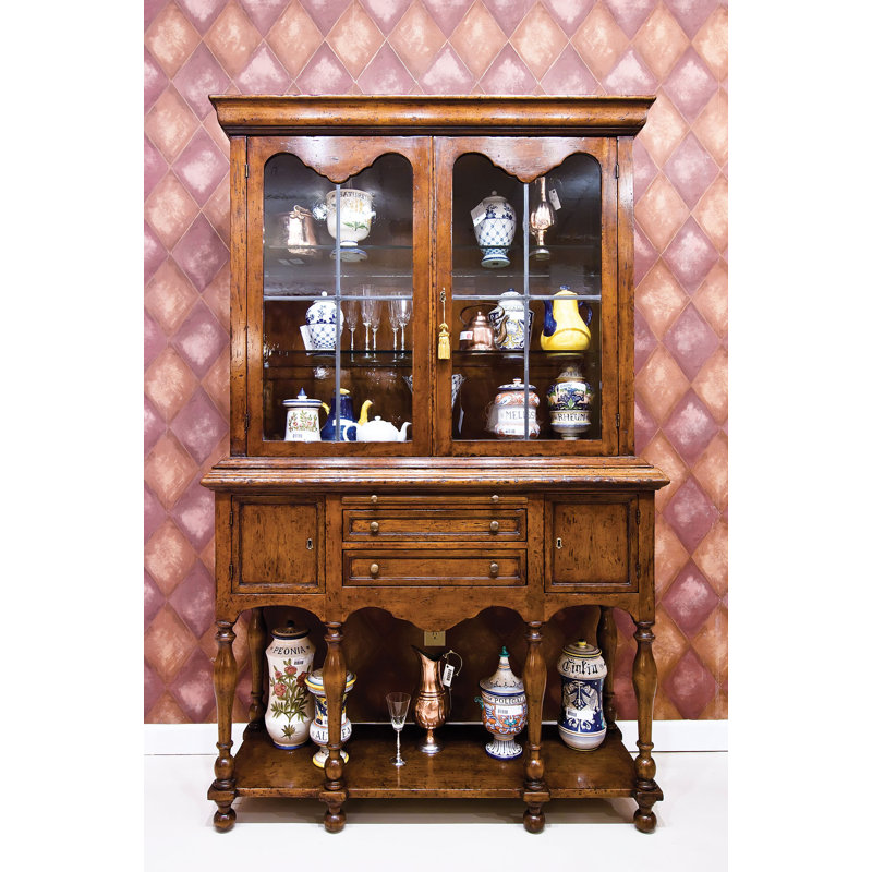 Wynnebrook Dining Hutch