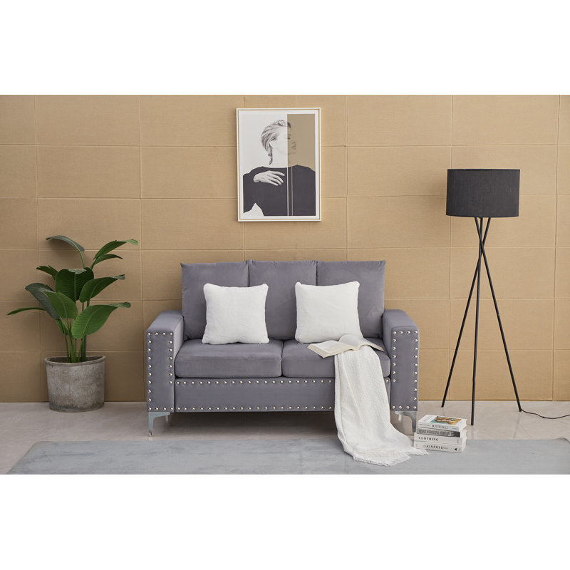 Causeuse à accoudoirs carrés en velours 64 po, Velours gris