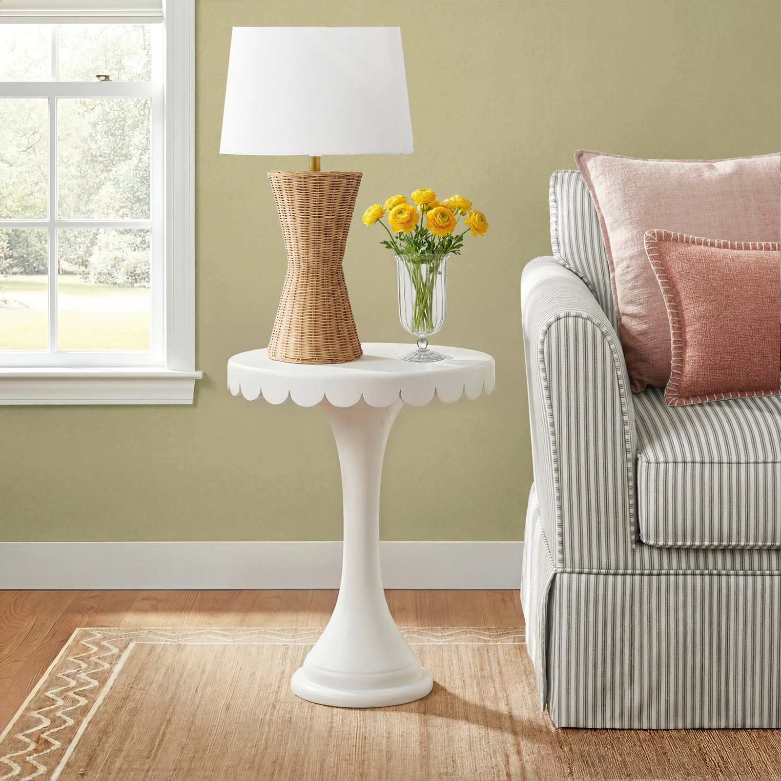 Linda Scalloped Round Drink Table, White