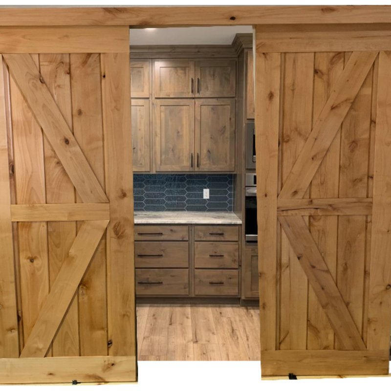 Portes de grange doubles en bois d'aulne avec ensemble de quincaillerie coulissante en bois, 60 po x 84 po