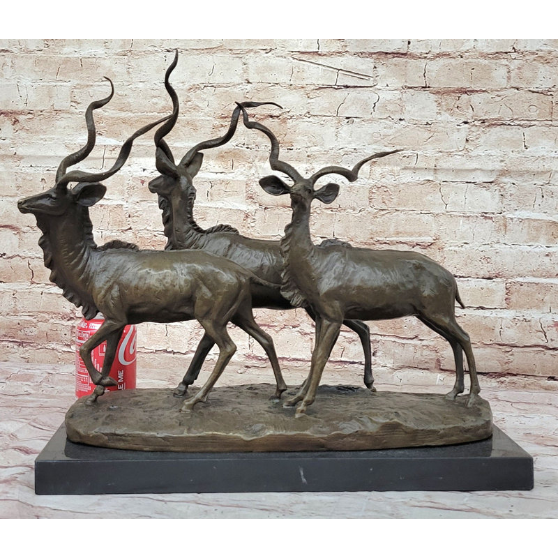 Statue Kudu Antelope Family