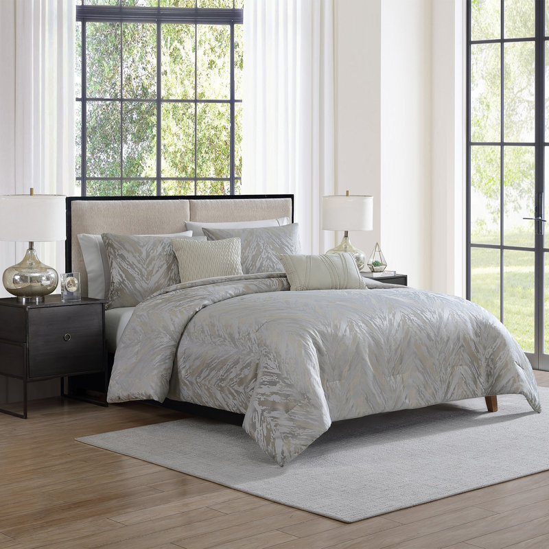 Tahari Home 5-Piece Jacquard Comforter Set, Queen Comforter + 4 Additional Pieces