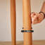 Table ronde en bois de cerisier-106973614-106973616