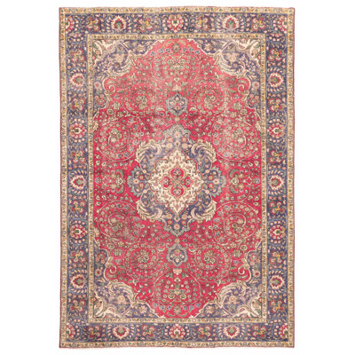 Tapis rouge Antalya 6 pi 7 po x 9 pi 8 po