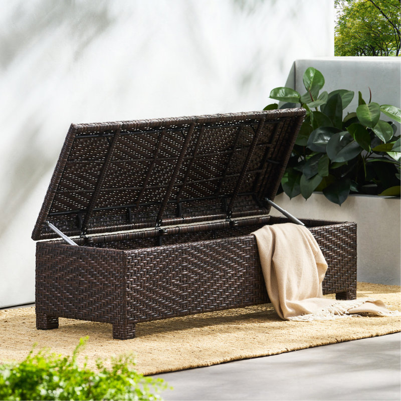 Banc de rangement en osier