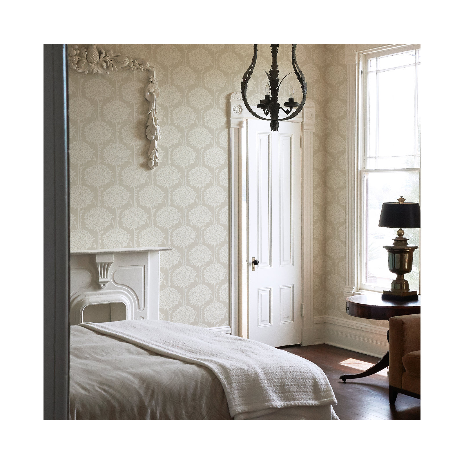 Erelina Floral Wallpaper, Taupe