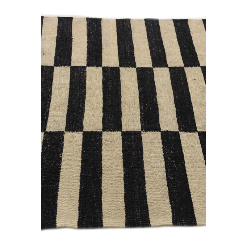 Tapis ivoire 3 pi 7 po x 5 pi Preciado