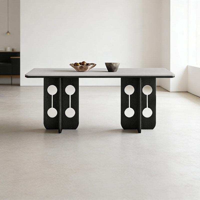 Table ronde noire en pierre frittée et chêne noir, H 29,5 po x L 55,1 po x l 31,5 po
