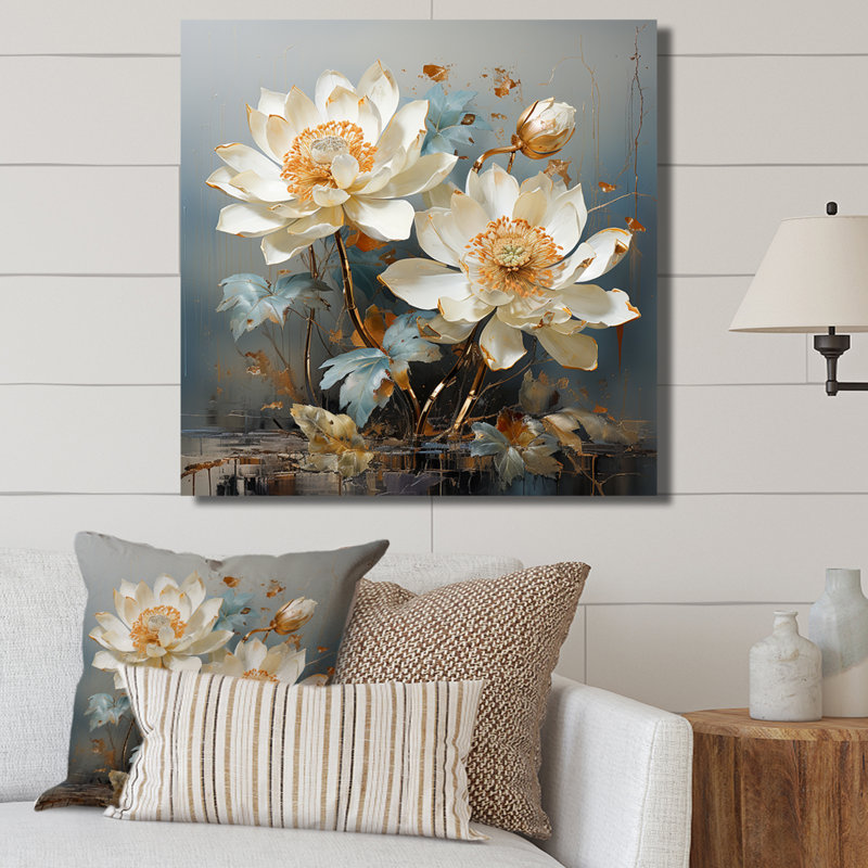 Gilded Tranquility Lotus II - impression, H 16 po x l 16 po x P 1 po, Toile tendue
