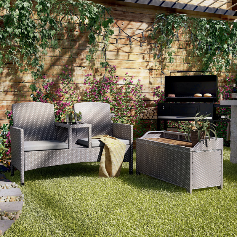 Angelah 4 - Person Patio Conversation Set