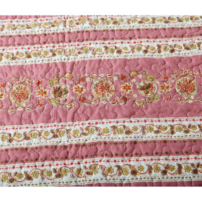 Polyester Floral Quilt, King Quilt + 2 King Shams