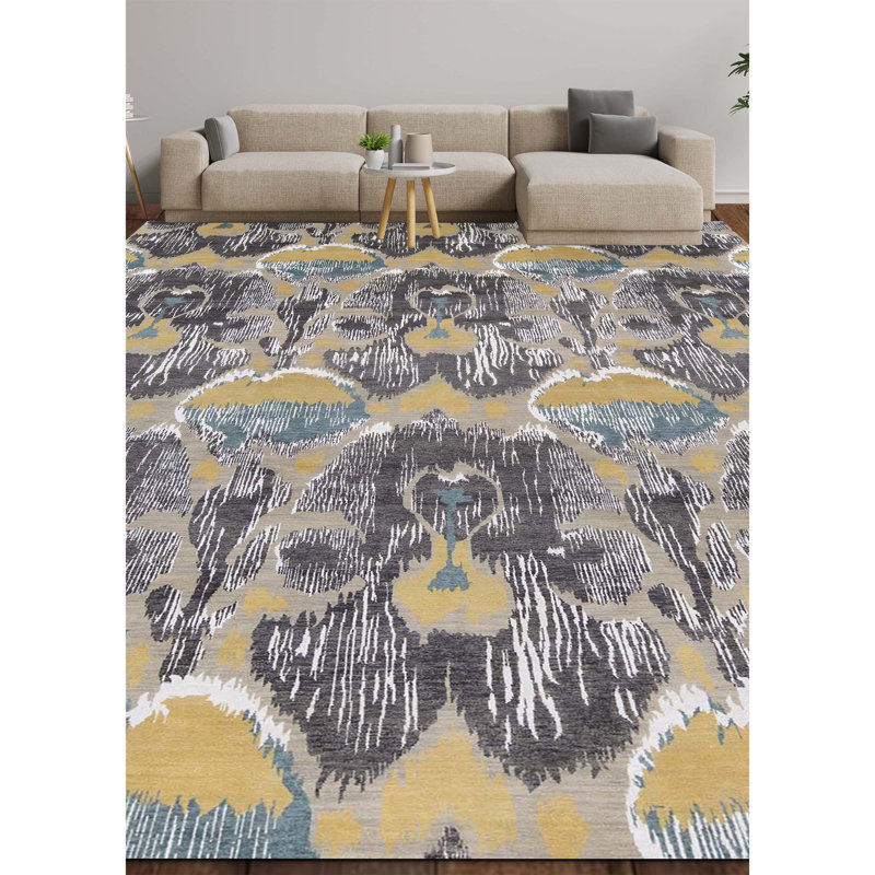 Wool Damask Area Rug in Dark Gray/Yellow