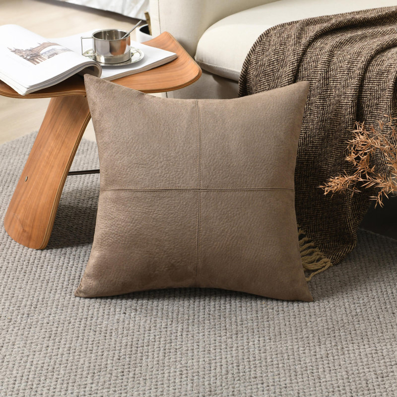 Coussin, Brun