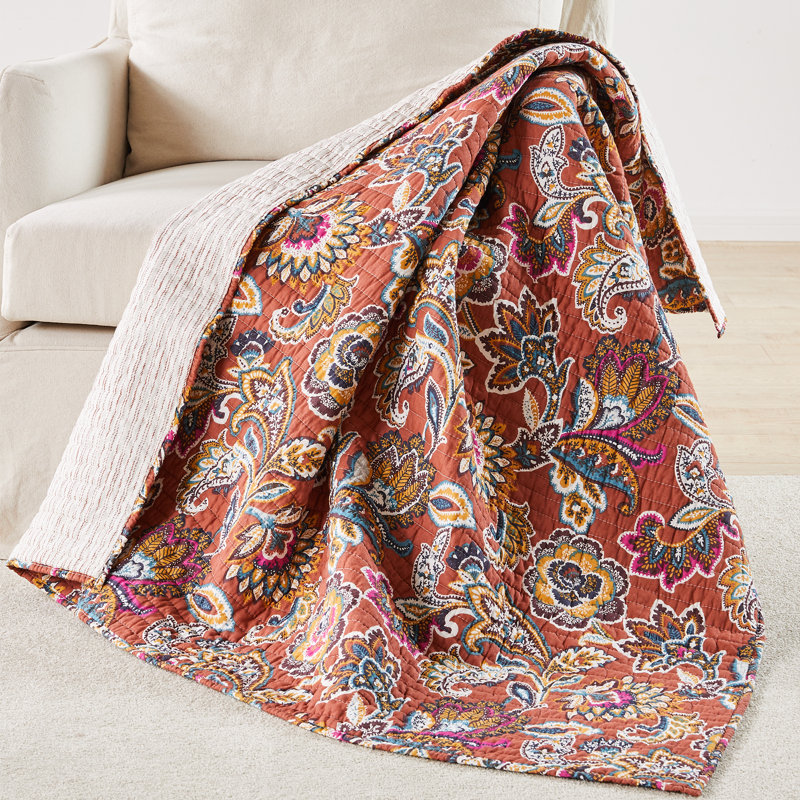 Elizabeta Quilted Throw