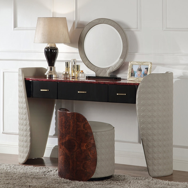 Jamonica Vanity Stool