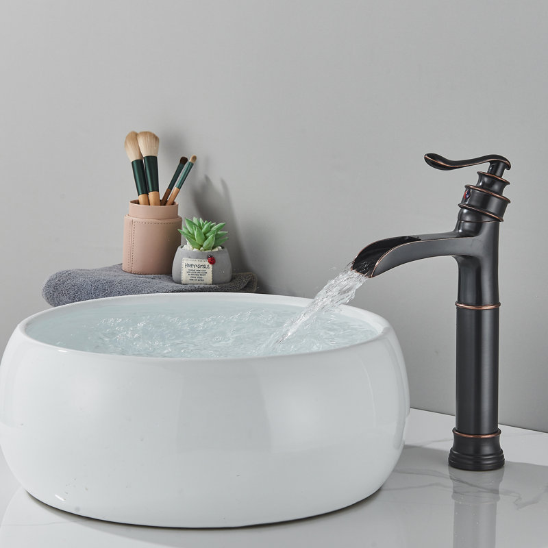 Single-Hole Single-handle Bathroom Faucet with Drain Assembly, Oil Rubber Bronze