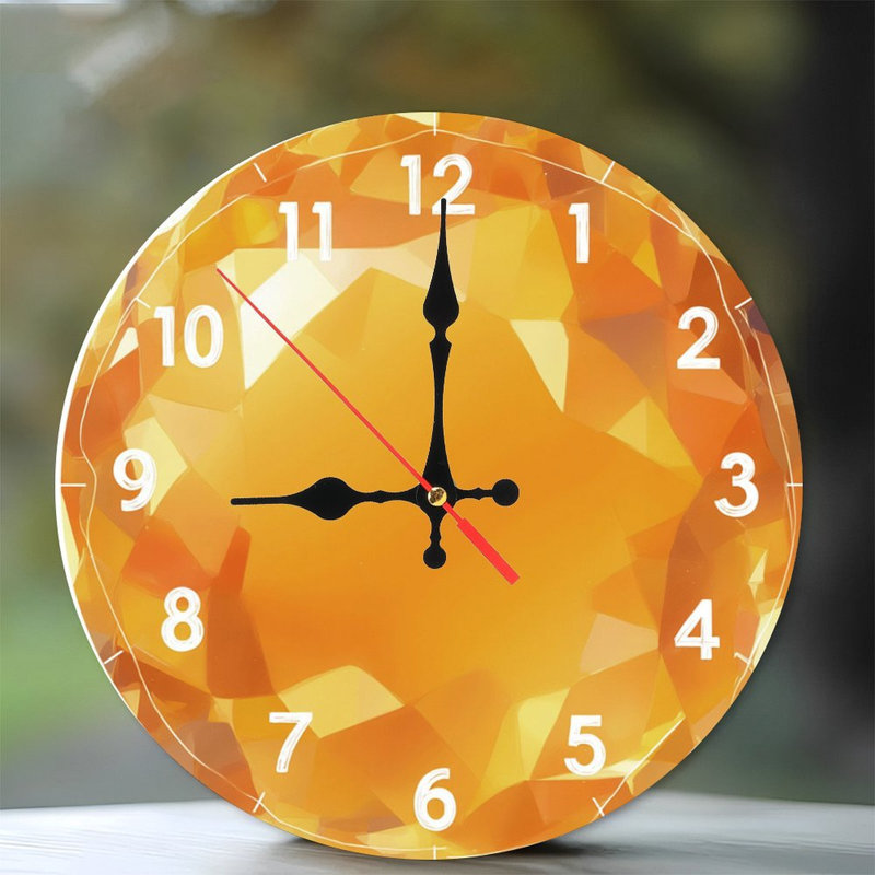 Horloge facette en pierre précieuse