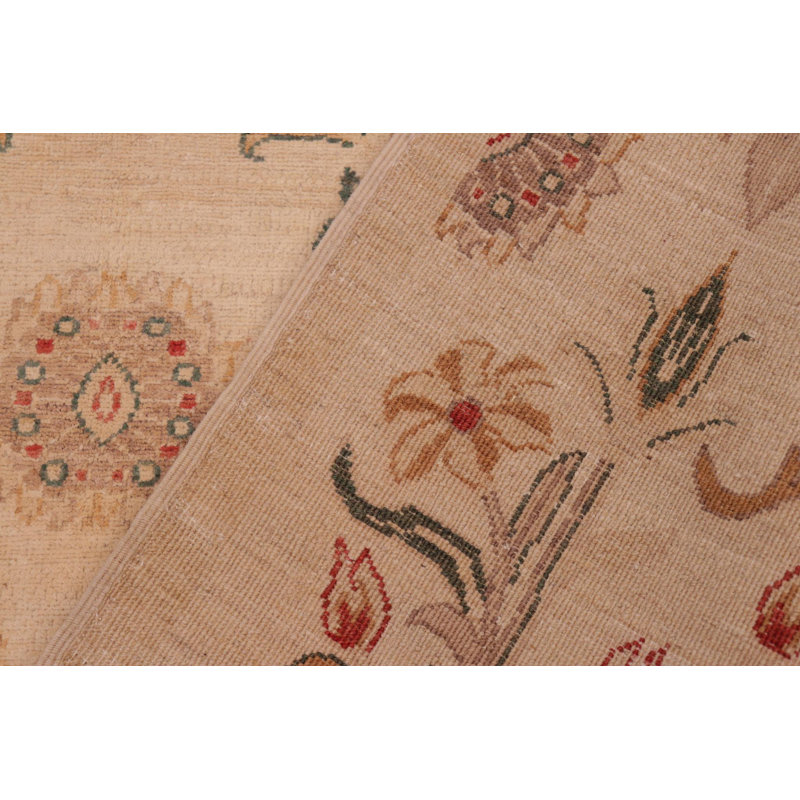 Tapis multicolore en laine noué à la main à motif floral Shevlin