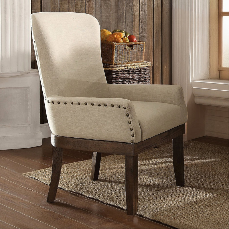 Fauteuil à oreilles à oreilles beige - Ajoutez du confort à votre salle à manger