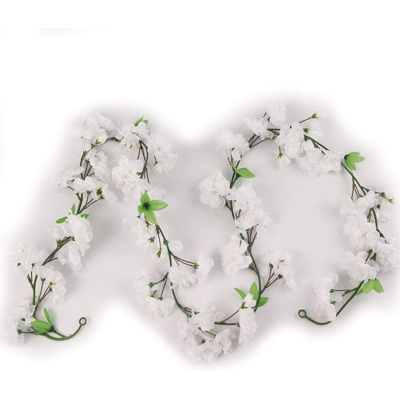 Ensemble de 4 guirlandes de fleurs de cerisier blanches et vertes