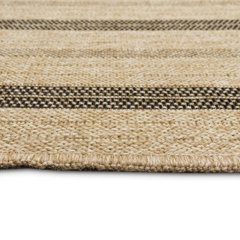 Tapis intérieur / extérieur Latitude Run® Sahara, Tapis de couloir 1 pi 11 po x 7 pi 6 po