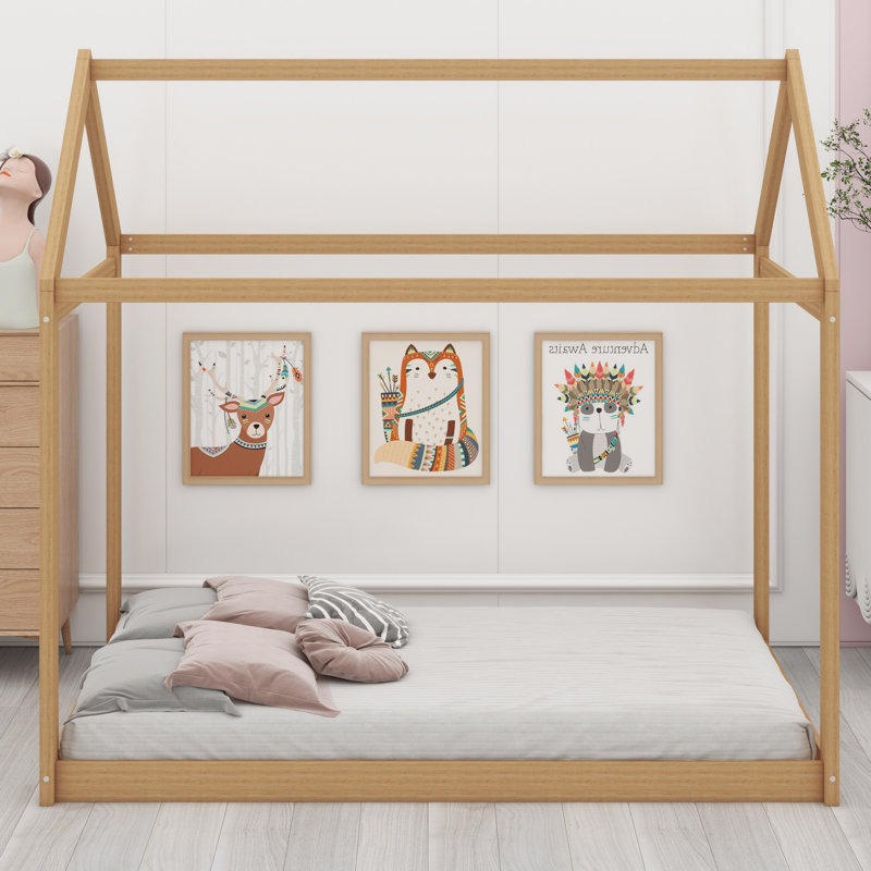 Lit maison en bois