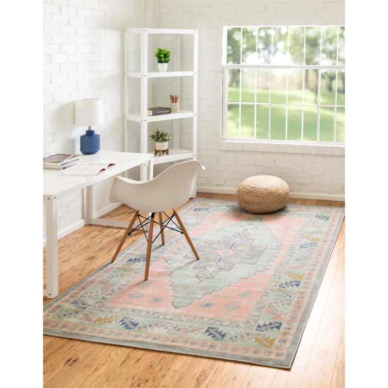 Tapis oriental rose poudré Pointe, Rectangle 5 pi 3 po x 8 pi