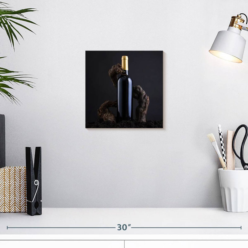Yarlin Earthy Wine, 10" H x 10" W