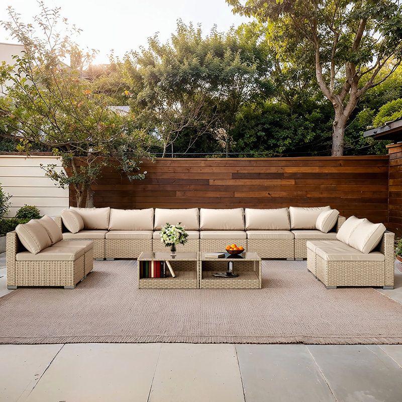 12 pièces pour terrasse et meubles fonctionnels attrayants