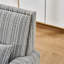 Chaise d'appoint moderne avec accoudoirs, fauteuil rembourré avec garniture cloutée-1081396754
