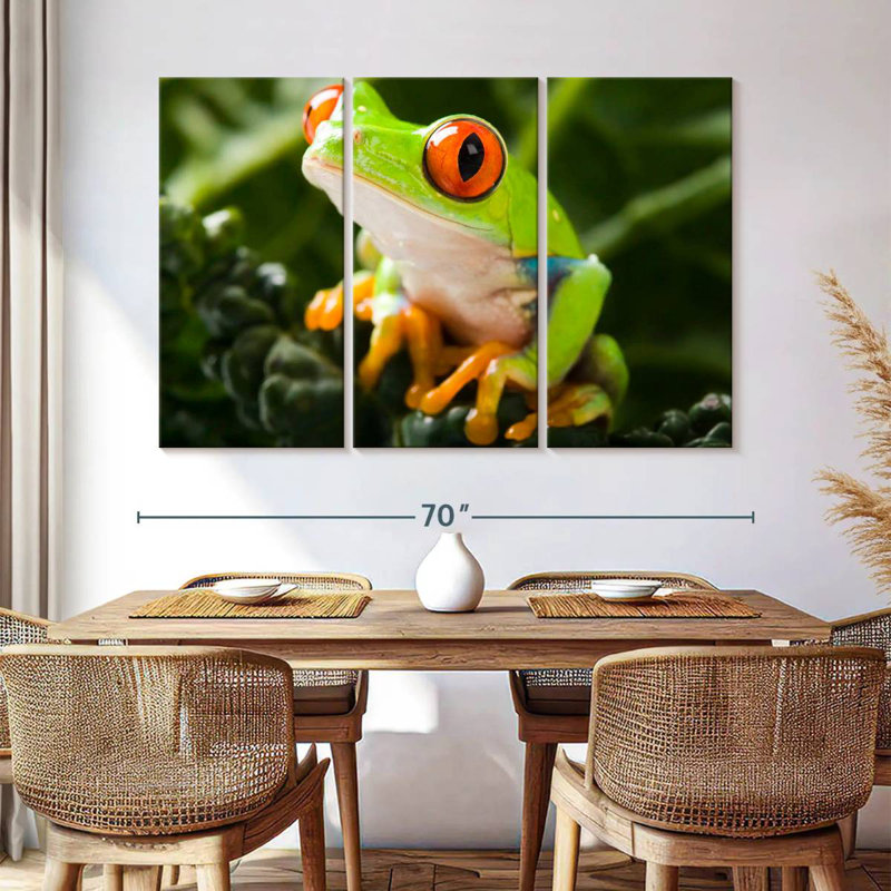 Brampt Tree Frog, 42" H x 65" W