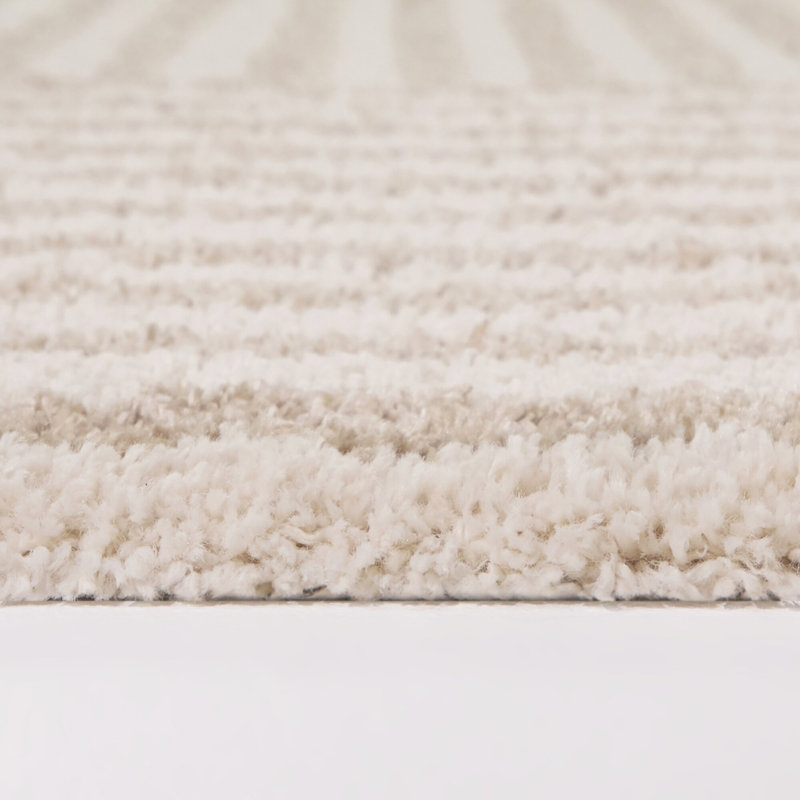 Tapis à rayures géométriques beige Ainsley, Rectangle 7 pi 10 po x 10 pi