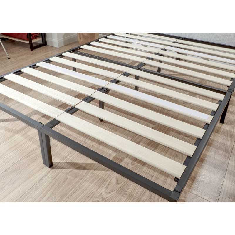 Datev Metal Bed, Double (4'6)
