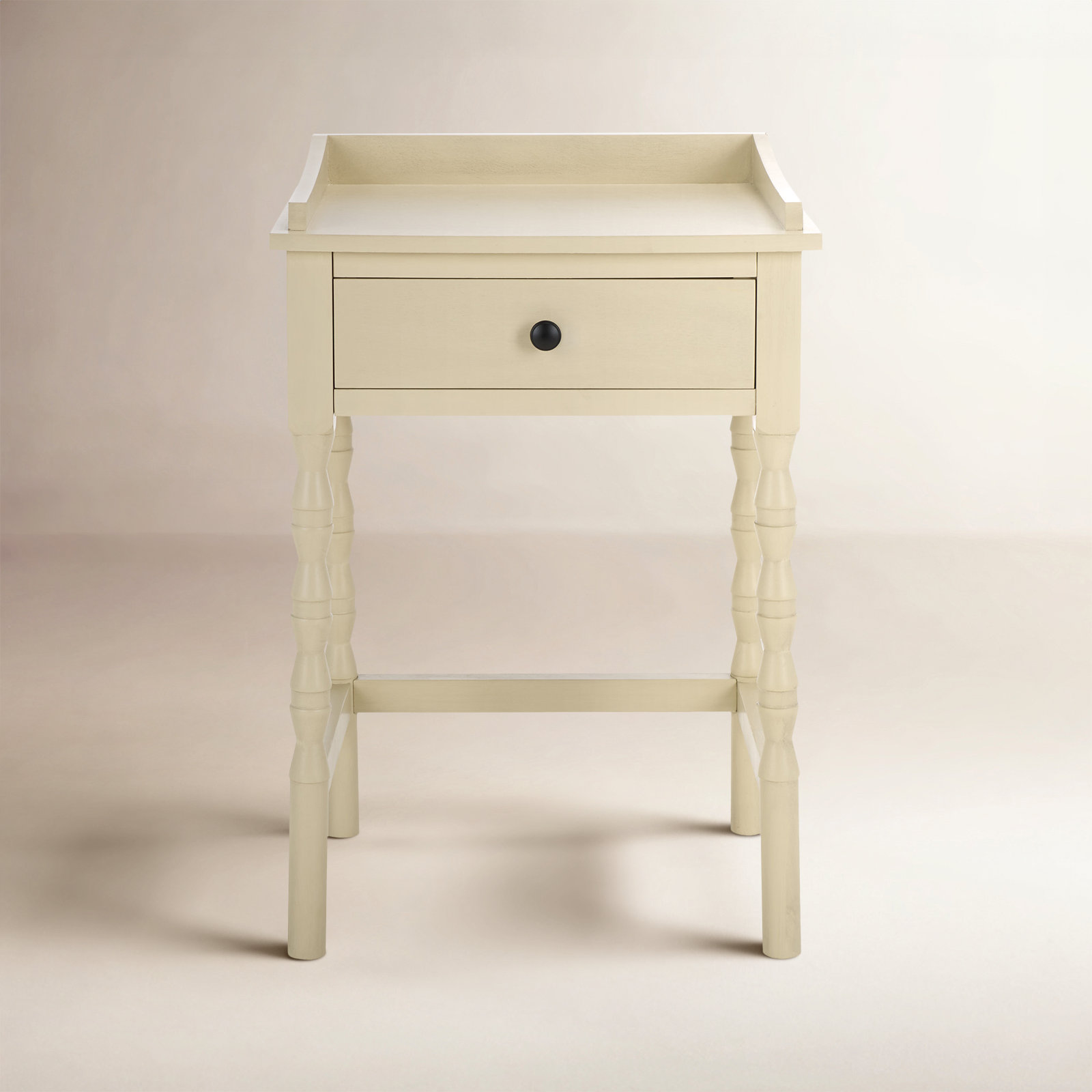 Queensland 19" Pine End Table, Sand