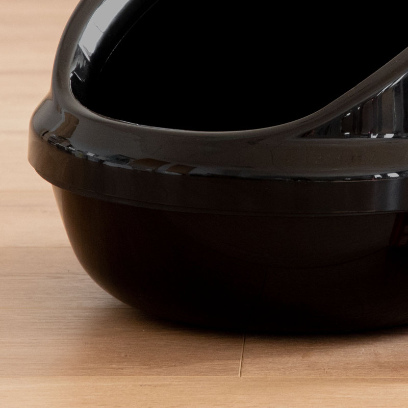 Black Shielded Plastic Cat Litter Pan with Scoop