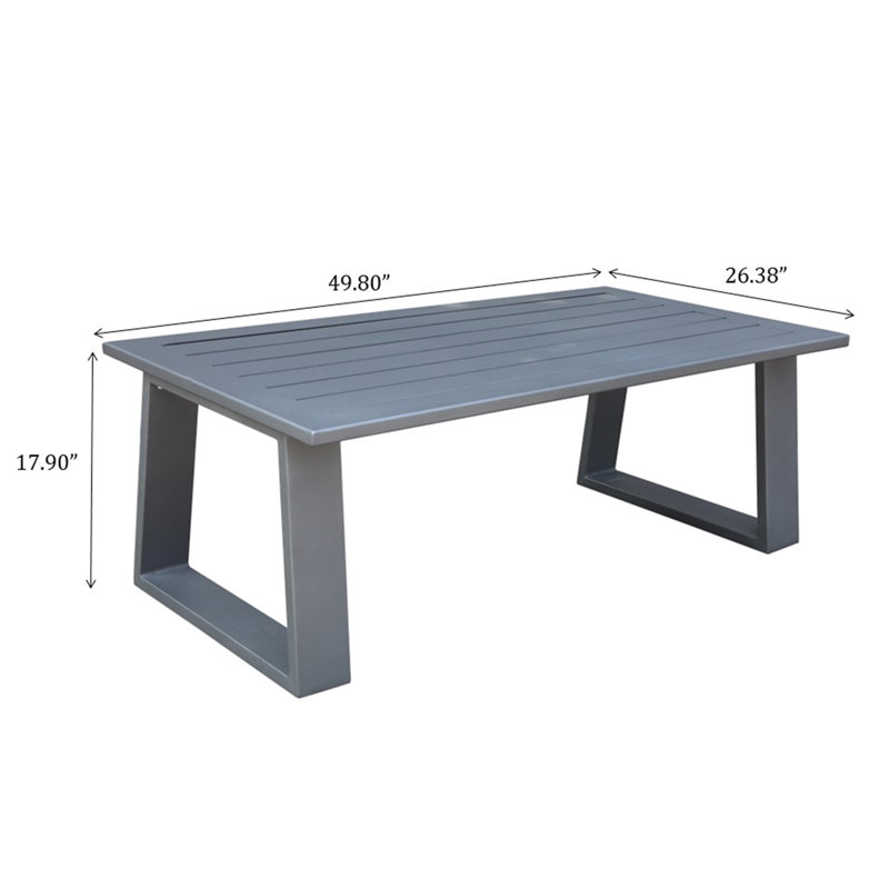 Table rectangulaire, nuit du désert